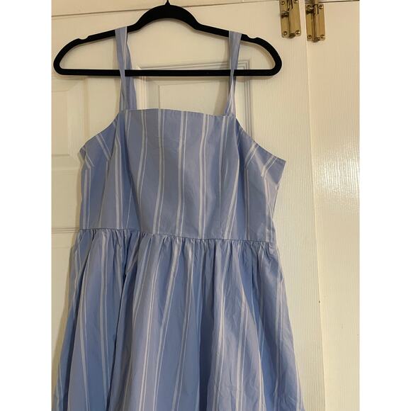 Dresses & Skirts - Blue and white striped babydoll cottagecore sleevless midi dress size medium